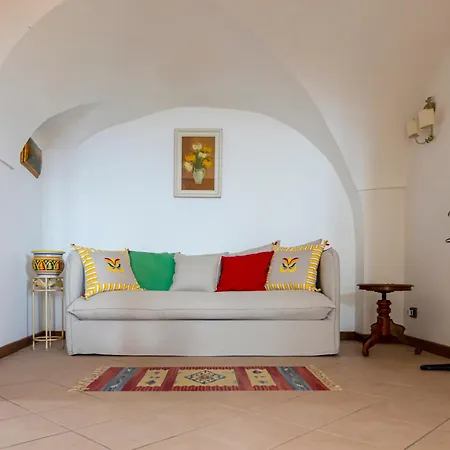 Bellissima Di Tatil Evi Cipressa